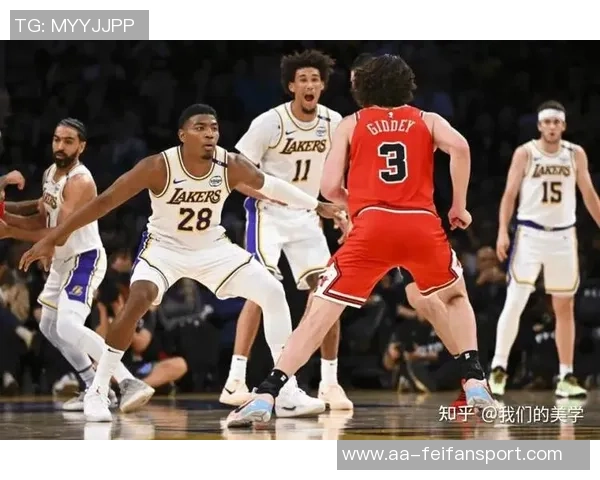 湖人第三节狂飙31-15逆转黄蜂赛季最佳表现再现球场风采