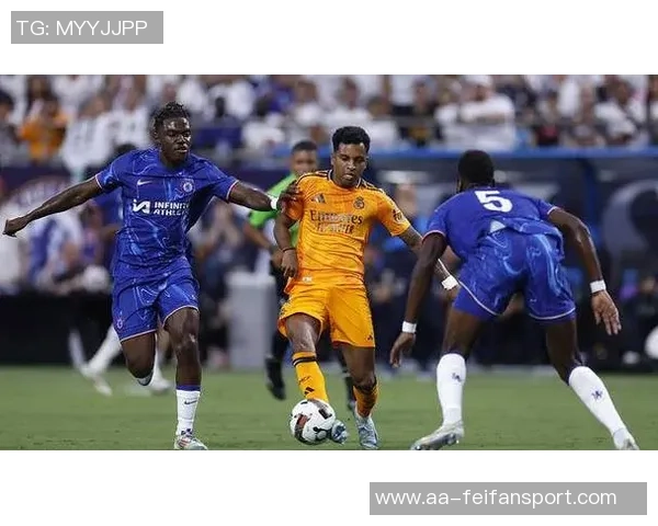 拉蒙透露加盟科莫原因并称米利唐为最爱中卫